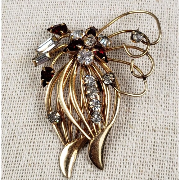 Vintage Red & White Crystal Rhinestone Flower 1/20 10Kt GF Brooch Pendant - Picture 9 of 16